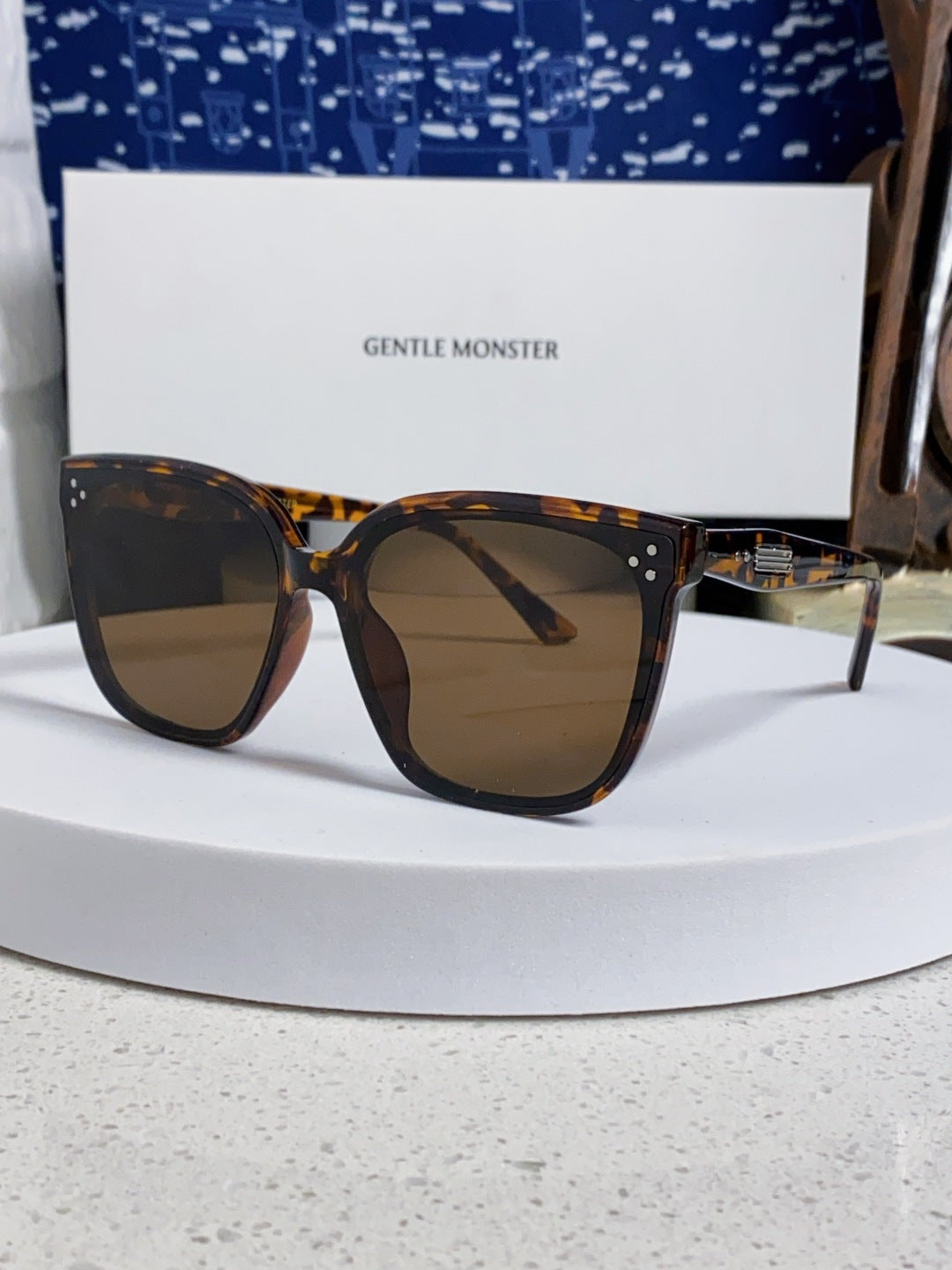 Gentle Monster PALETTE Fashion Brown Lens Sunglasses for Men & Women - 158658
