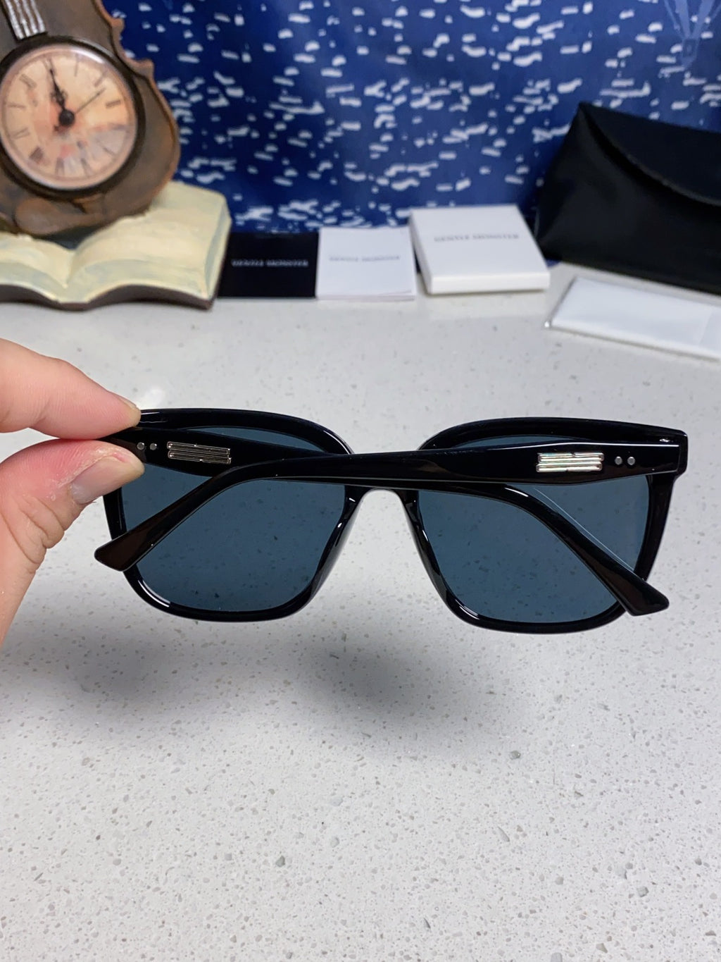 Gentle Monster PALETTE Fashion Black Lens Sunglasses for Men & Women - detail image 6