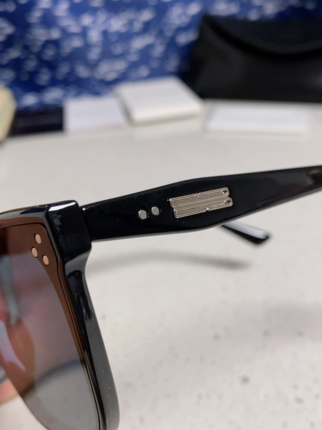 Gentle Monster PALETTE Fashion Black Lens Sunglasses for Men & Women - detail image 8