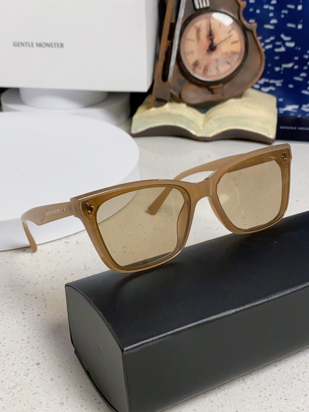 Gentle Monster SOLBEI Metal Fashion Brown Lens Sunglasses for Women - 399406 - detail image 10