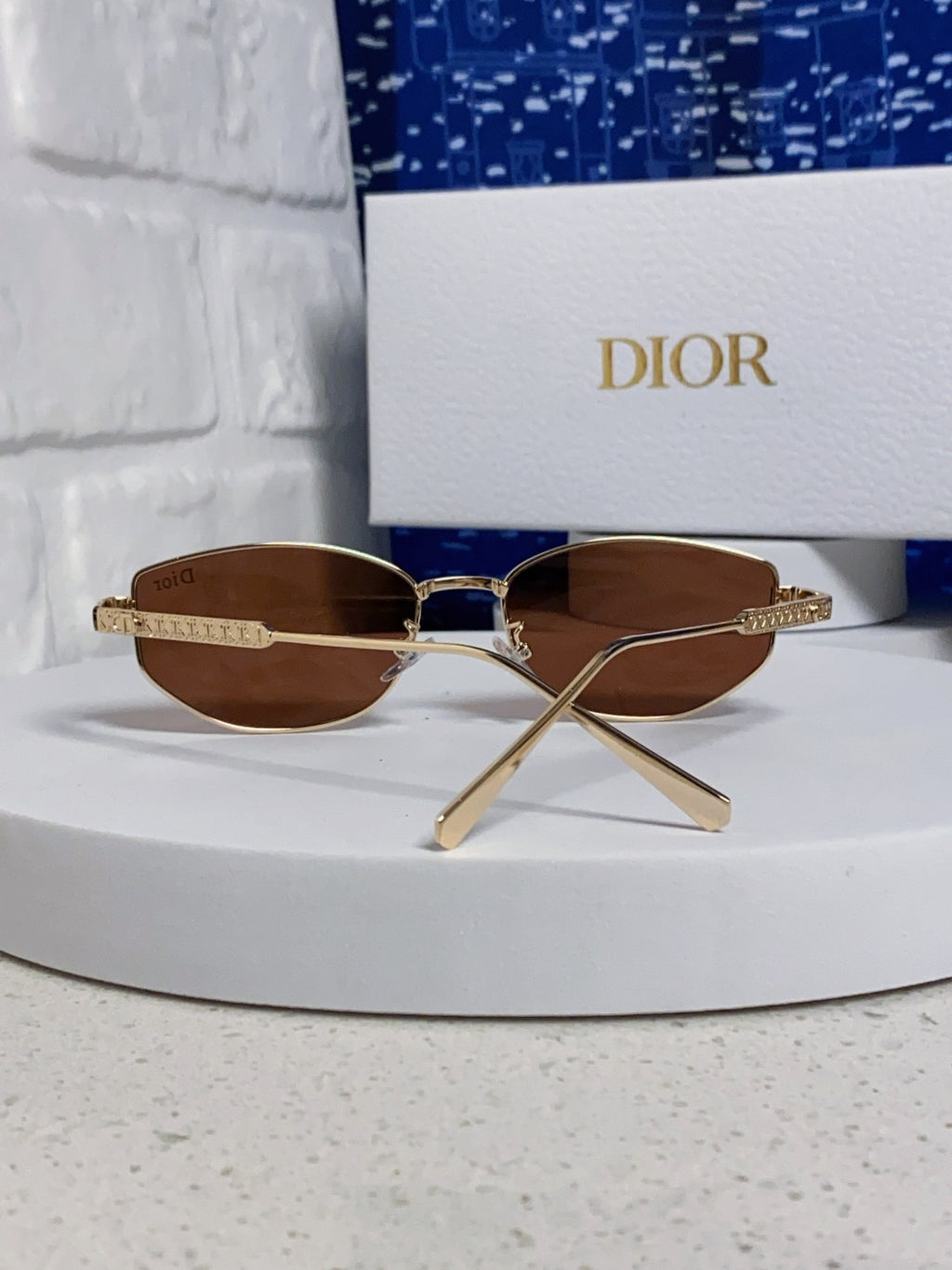 Dior Metal Round Red Lens Sunglasses for Men & Women - detail image 4