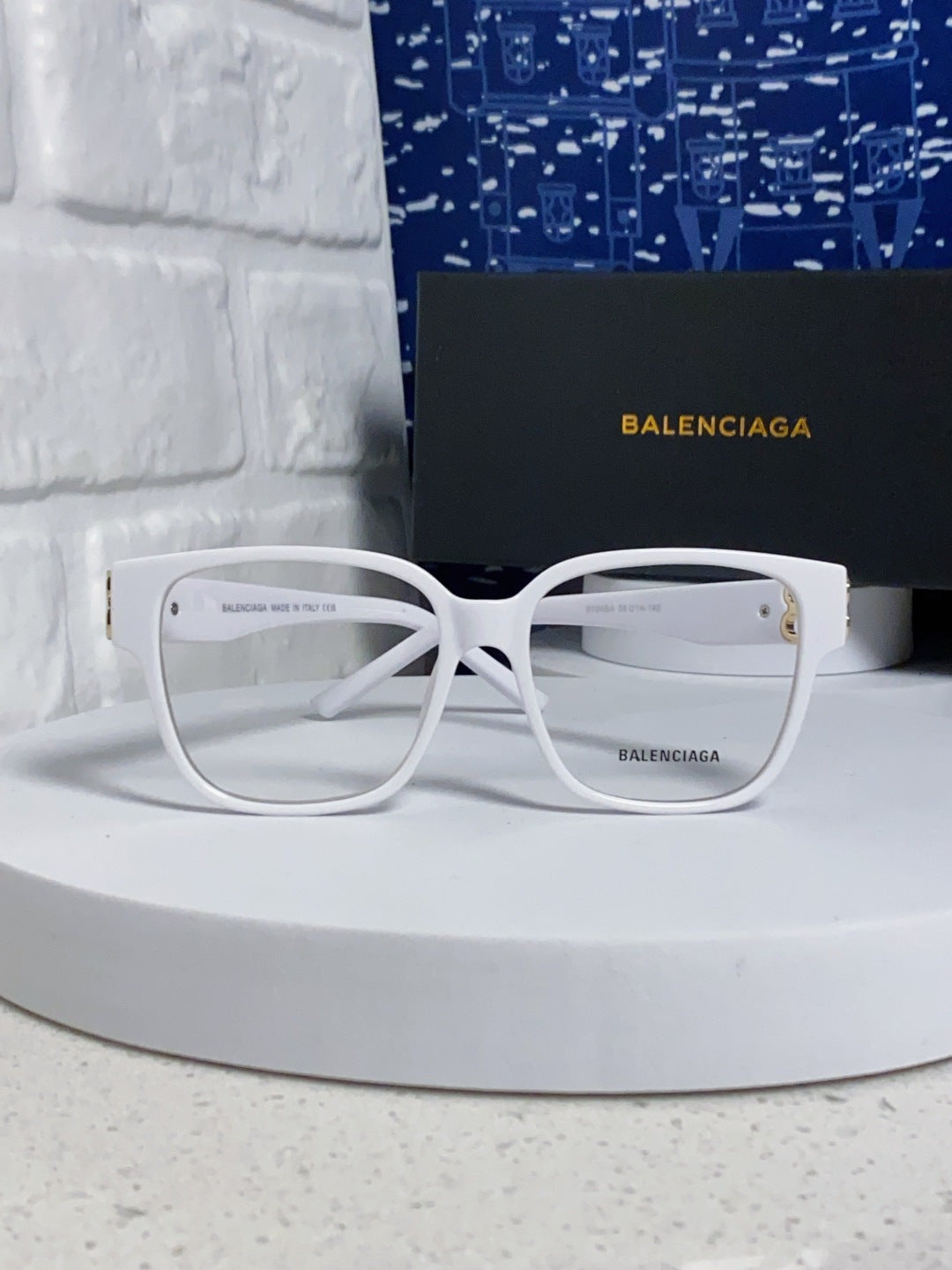 Balenciaga Folding Square Silver Lens Sunglasses for Men & Women - 416117 - detail image 2