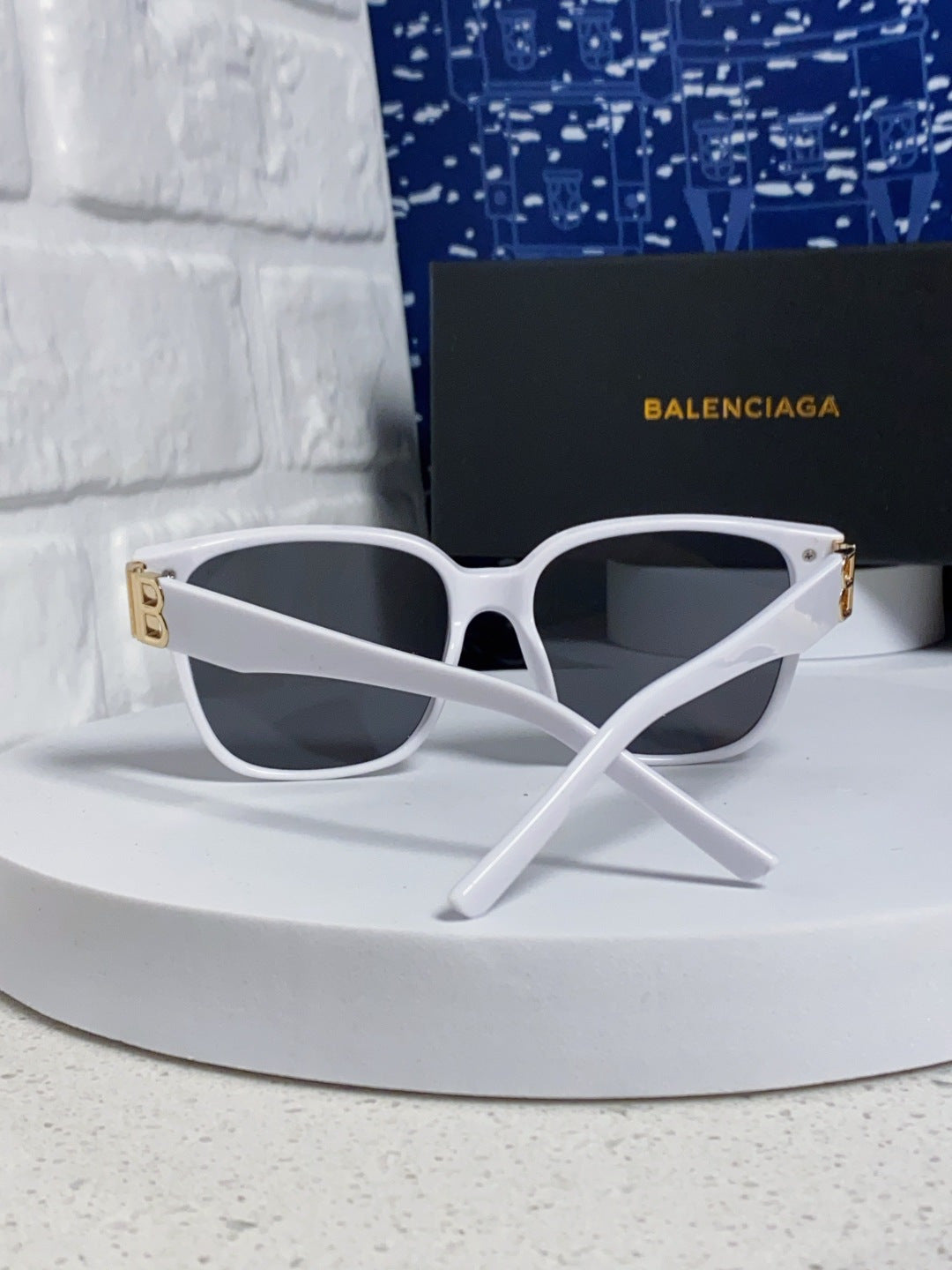 Balenciaga Folding Square Blue Lens Sunglasses for Men & Women - 416120 - detail image 4