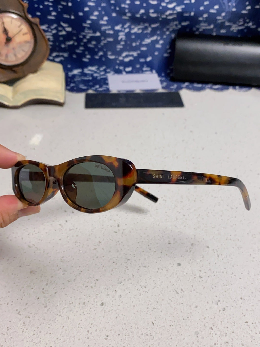 Saint Laurent SL557 Oval Black Lens Sunglasses for Men & Women - detail image 6