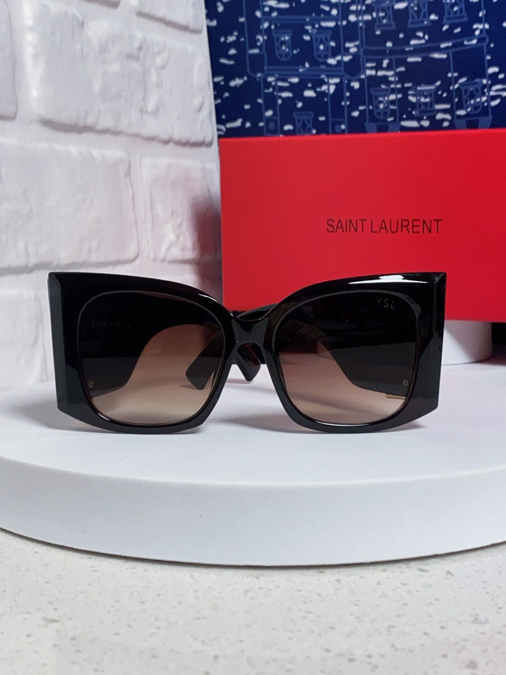 Saint Laurent Oversized Black Lens Sunglasses for Women - 449220 - detail image 2