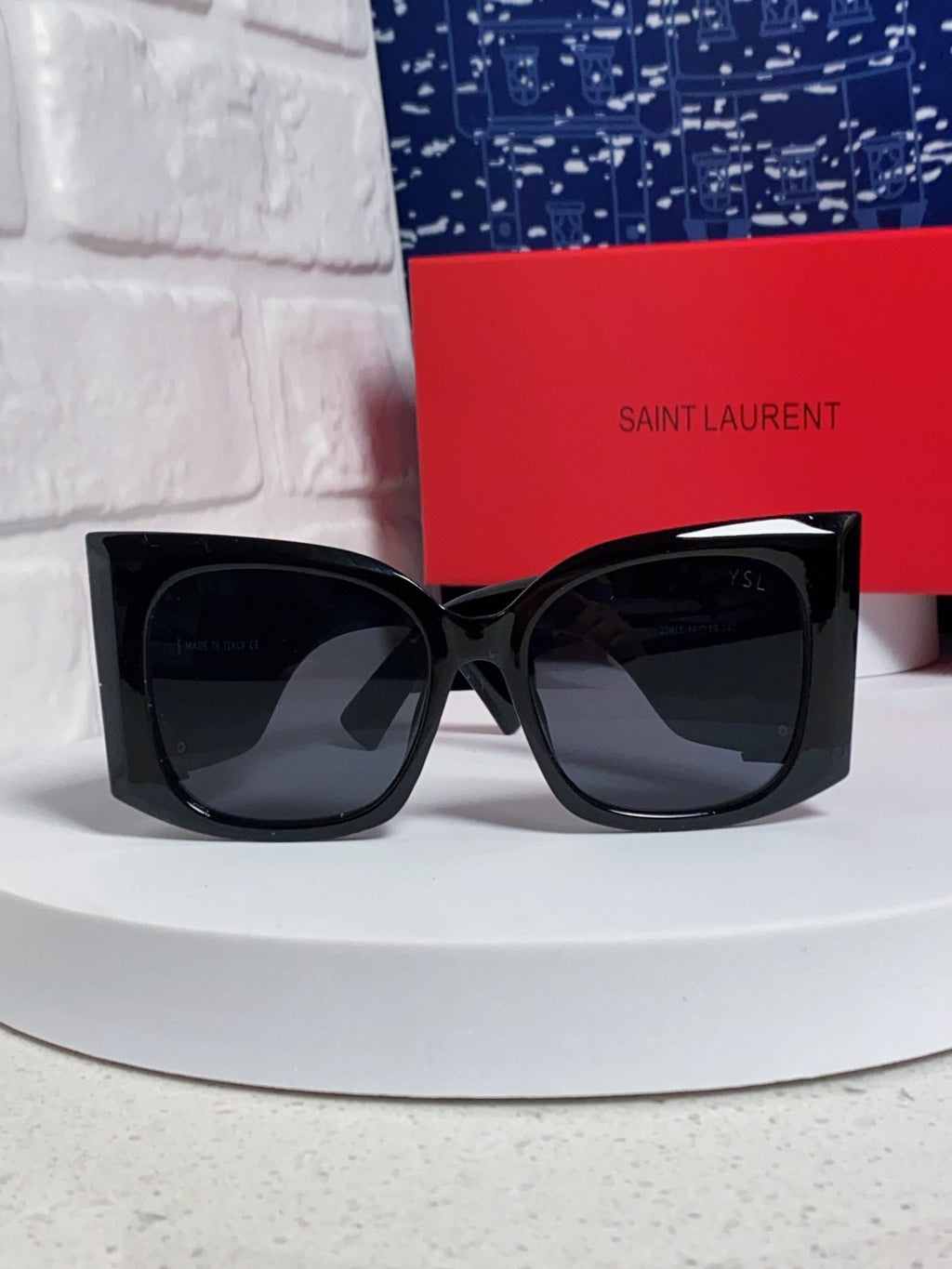 Saint Laurent Oversized Black Lens Sunglasses for Women - detail image 2
