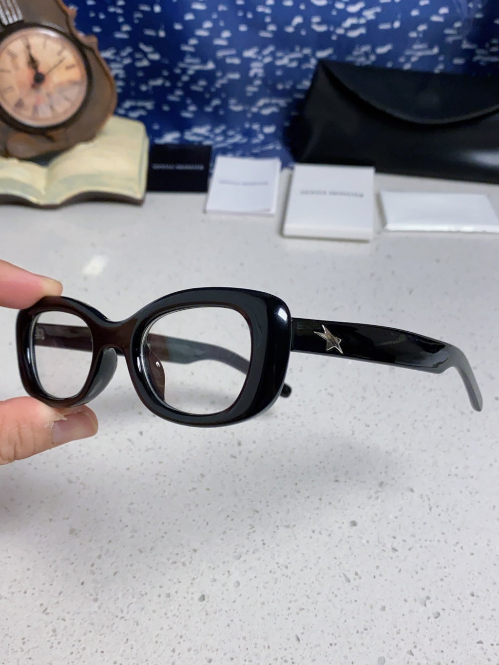 Gentle Monster ORACLE Cat-Eye Silver Lens Sunglasses for Women - 466354 - detail image 6