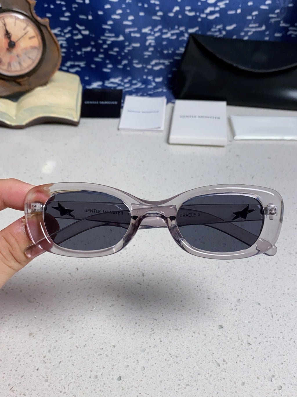 Gentle Monster ORACLE Cat-Eye Silver Lens Sunglasses for Women - detail image 4