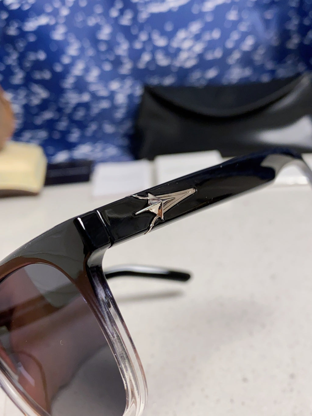 Gentle Monster TR1076 Fashion Silver Lens Sunglasses for Men & Women - detail image 7