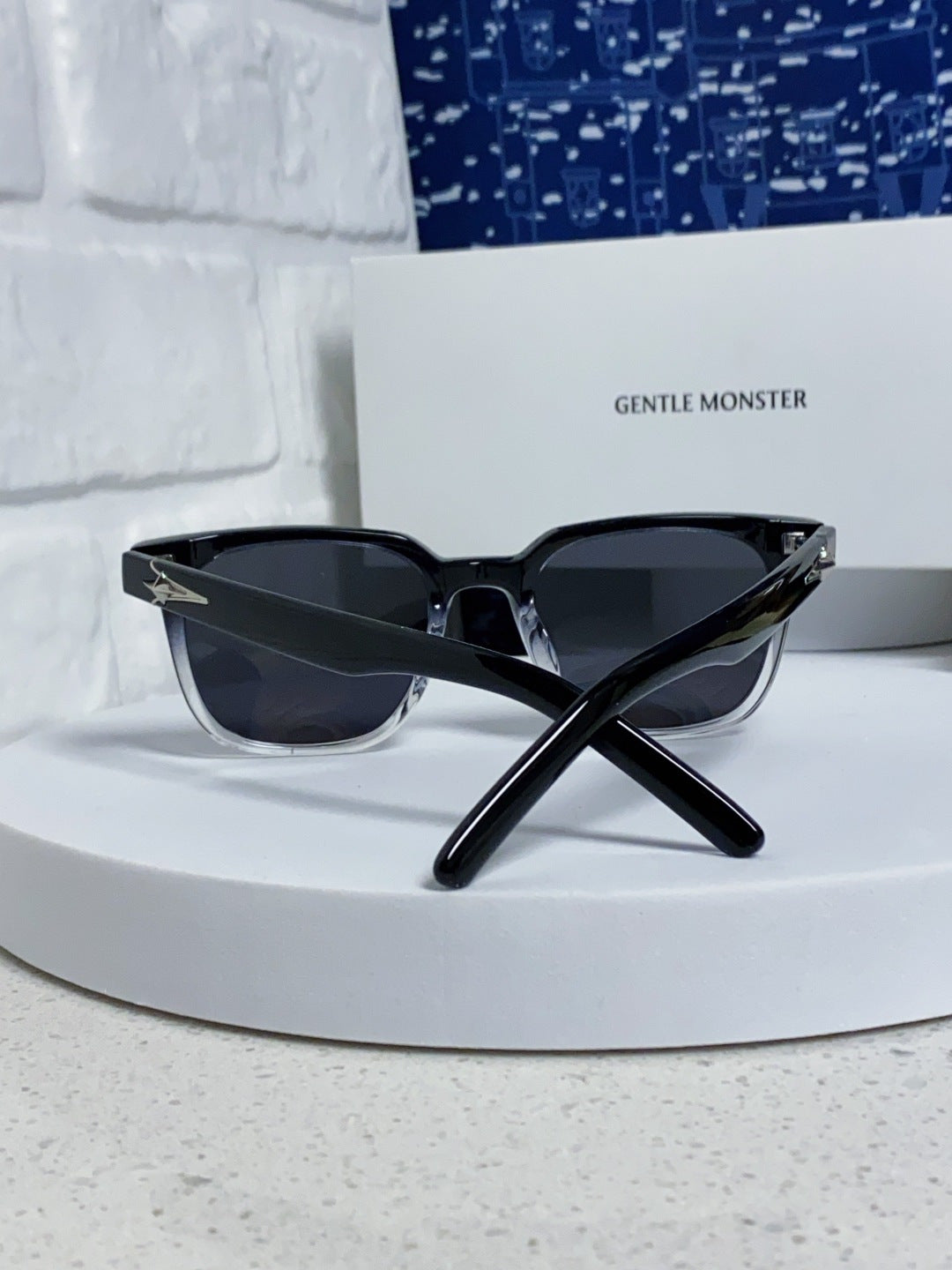 Gentle Monster TR1076 Fashion Silver Lens Sunglasses for Men & Women - detail image 3