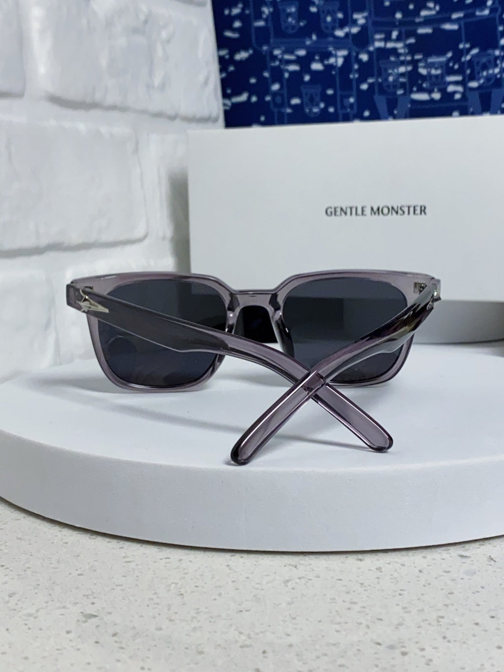 Gentle Monster TR1076 Fashion Black Lens Sunglasses for Men & Women - 466360 - detail image 3