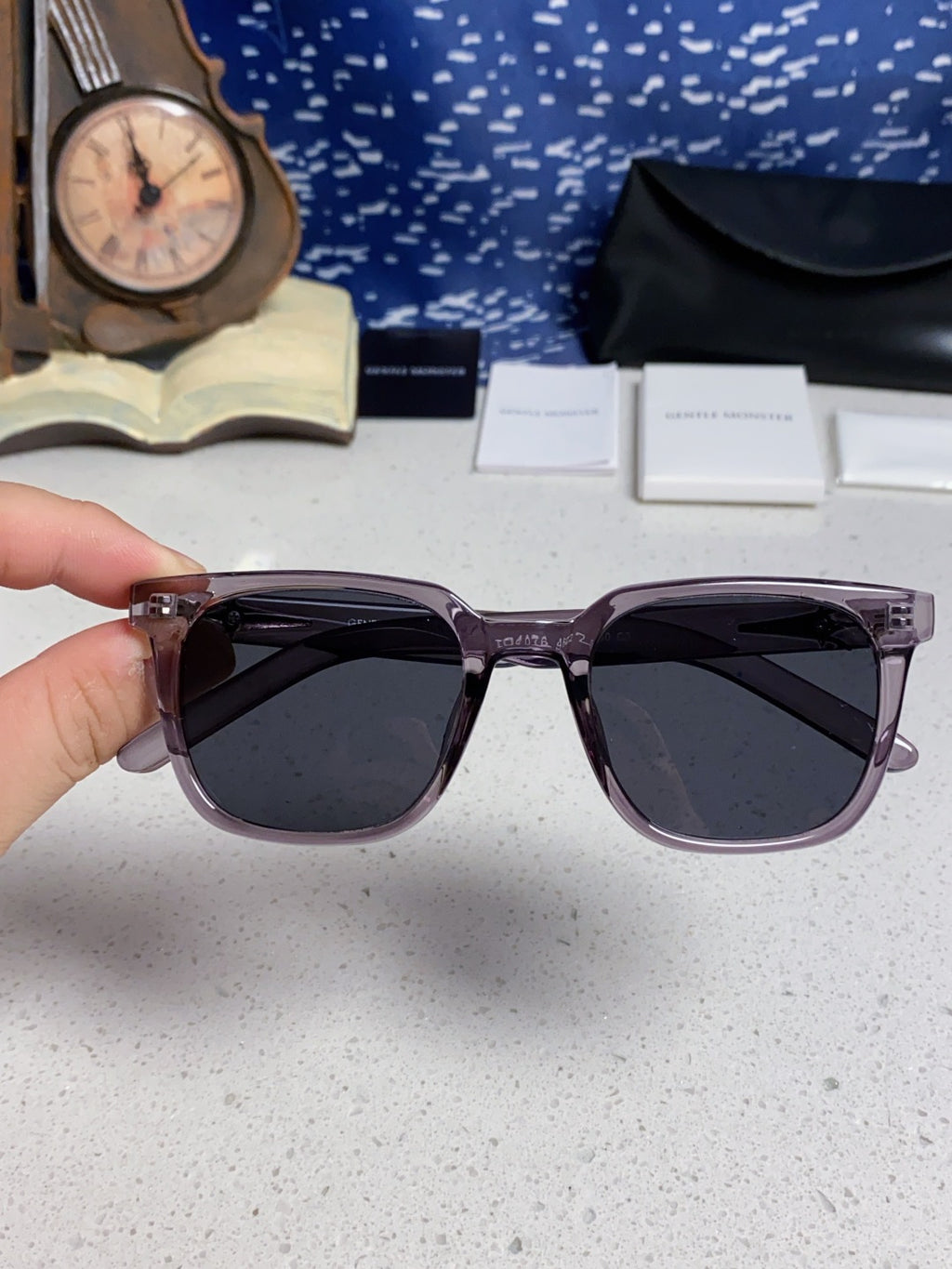 Gentle Monster TR1076 Fashion Black Lens Sunglasses for Men & Women - 466360 - detail image 4