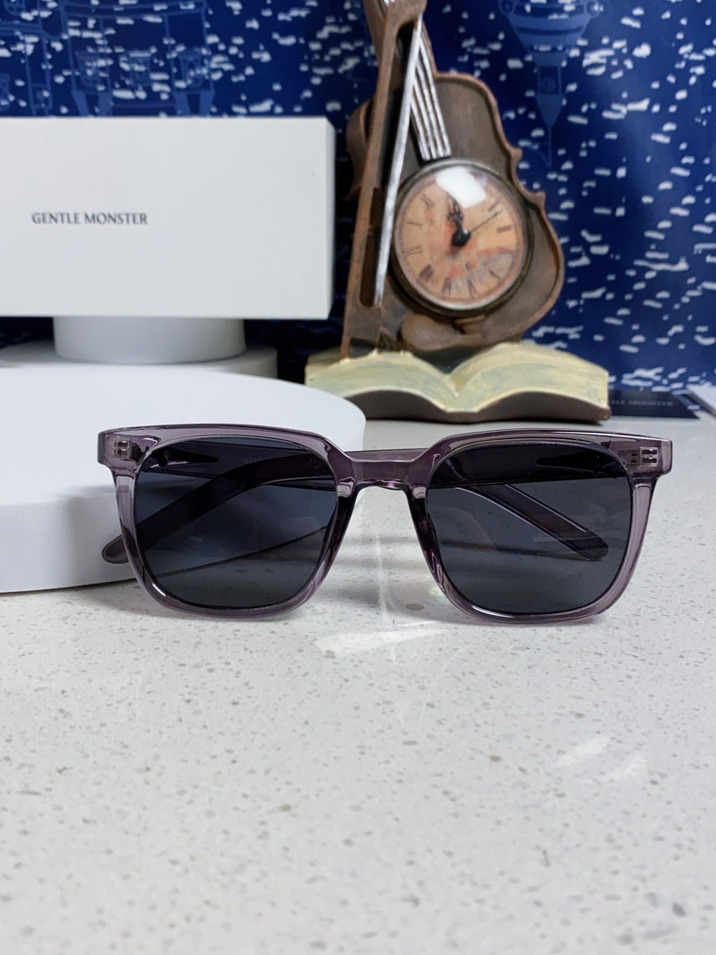Gentle Monster TR1076 Fashion Black Lens Sunglasses for Men & Women - 466360 - detail image 9