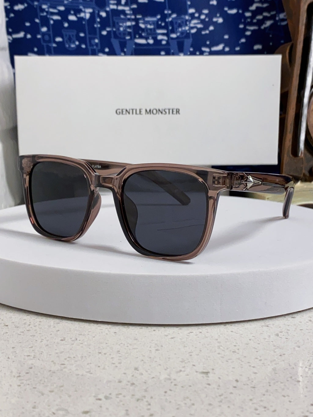 Gentle Monster TR1076 Fashion Black Lens Sunglasses for Men & Women - 466361