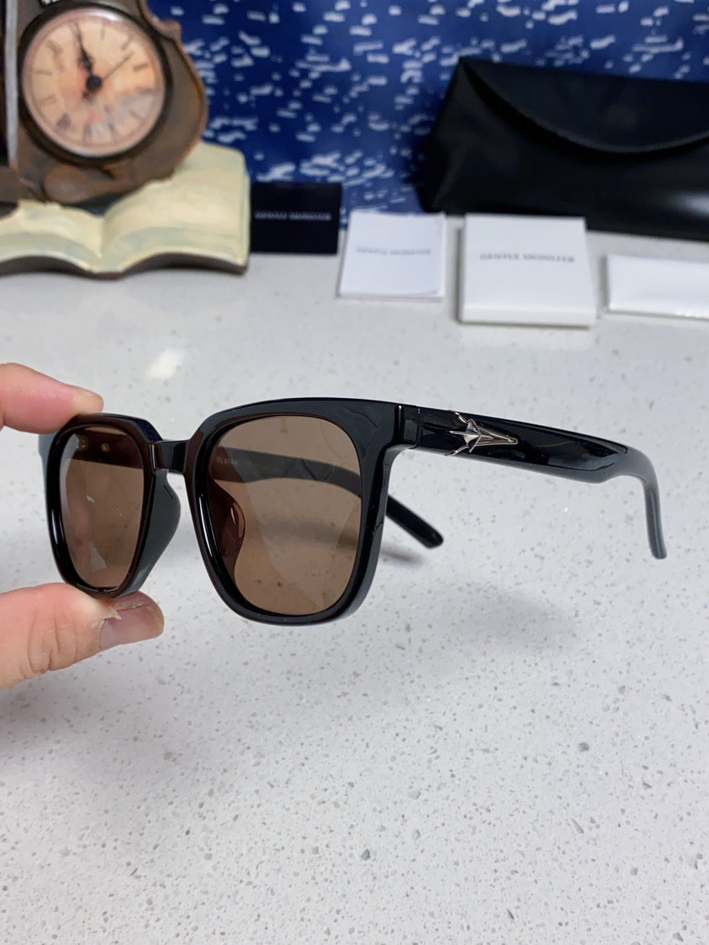 Gentle Monster TR1076 Fashion Brown Lens Sunglasses for Men & Women - detail image 6