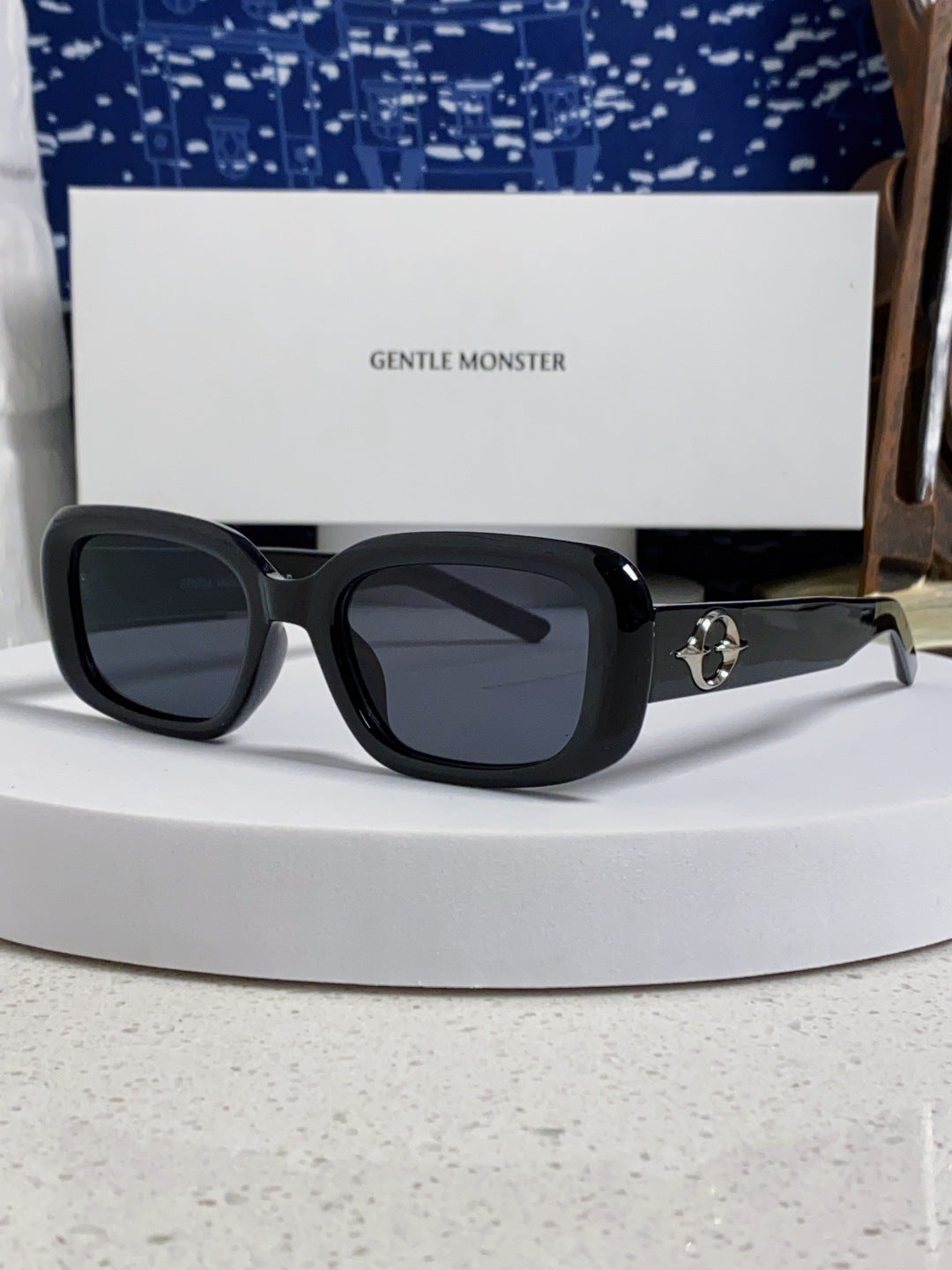 Gentle Monster THE Polarized Square Black Lens Sunglasses for Men & Women