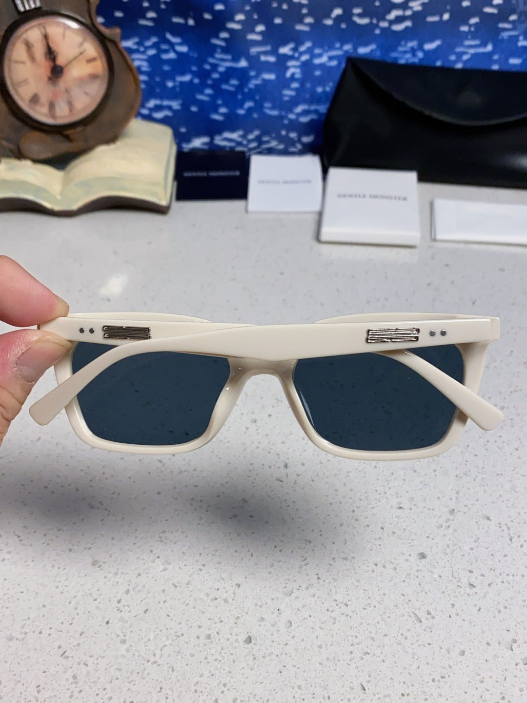 Gentle Monster MONOO Polarized Square Blue Lens Sunglasses for Men & Women - detail image 5