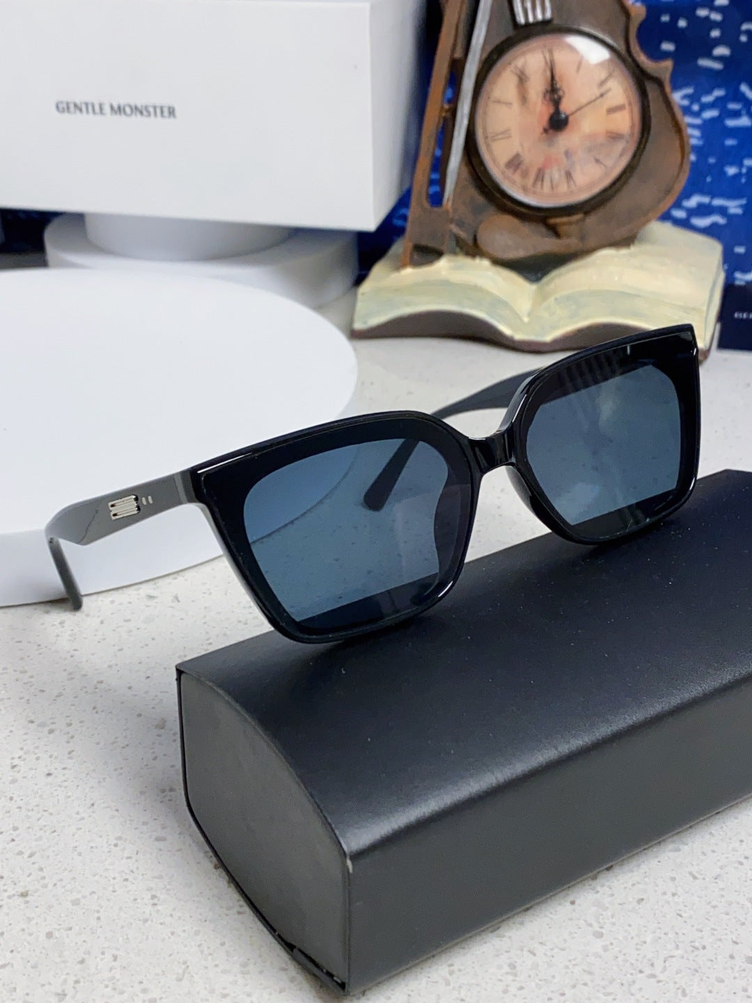 Gentle Monster MONOO Polarized Square Black Lens Sunglasses for Men & - 432946 - detail image 10