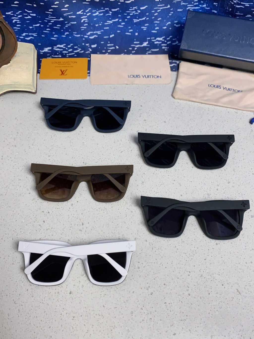 Louis Vuitton Square Gray Lens Sunglasses for Men & Women - 493058 - detail image 11