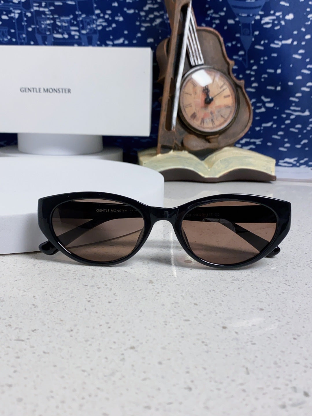 Gentle Monster TR1080 Polarized Cat-Eye Red Lens Sunglasses for Men & Women - detail image 9