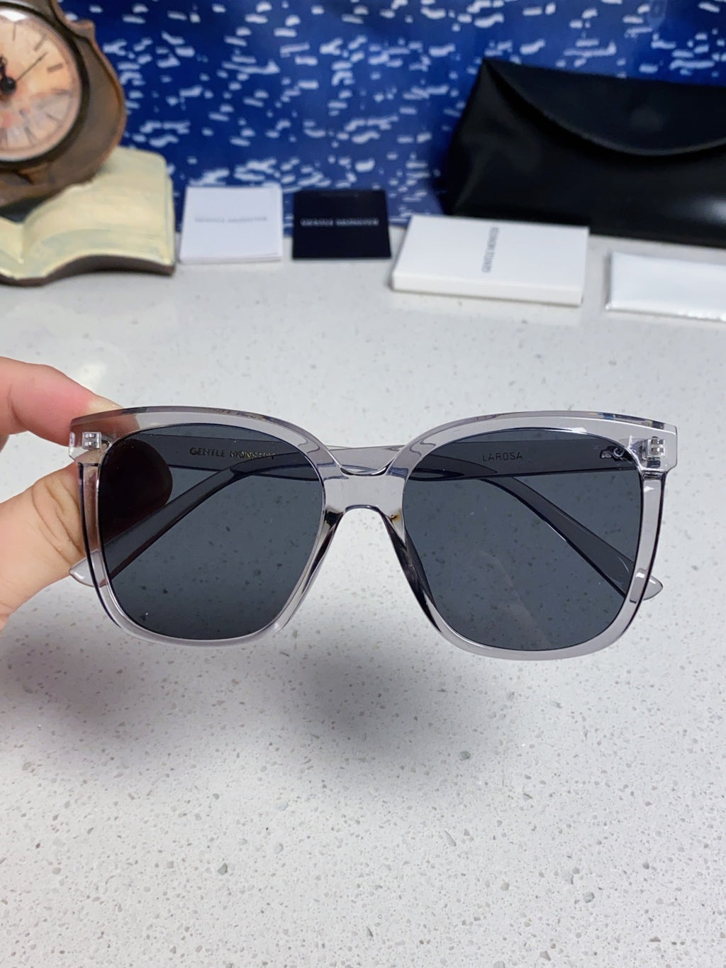 Gentle Monster LAROSA Square Black Lens Sunglasses for Men & Women - 358883 - detail image 4