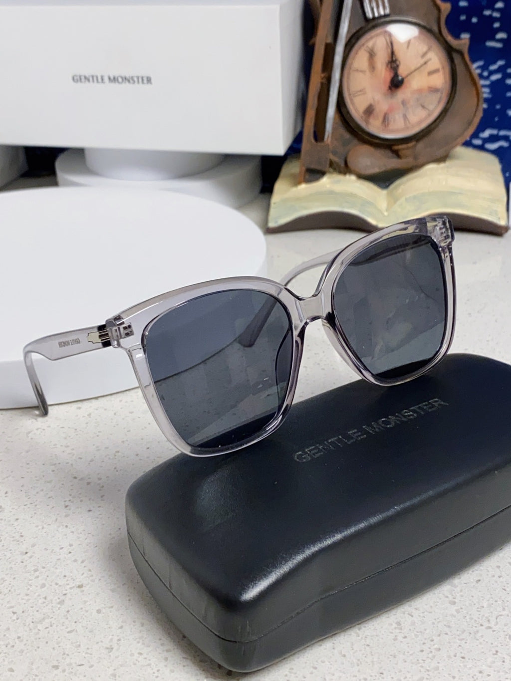 Gentle Monster LAROSA Square Black Lens Sunglasses for Men & Women - 358883 - detail image 10