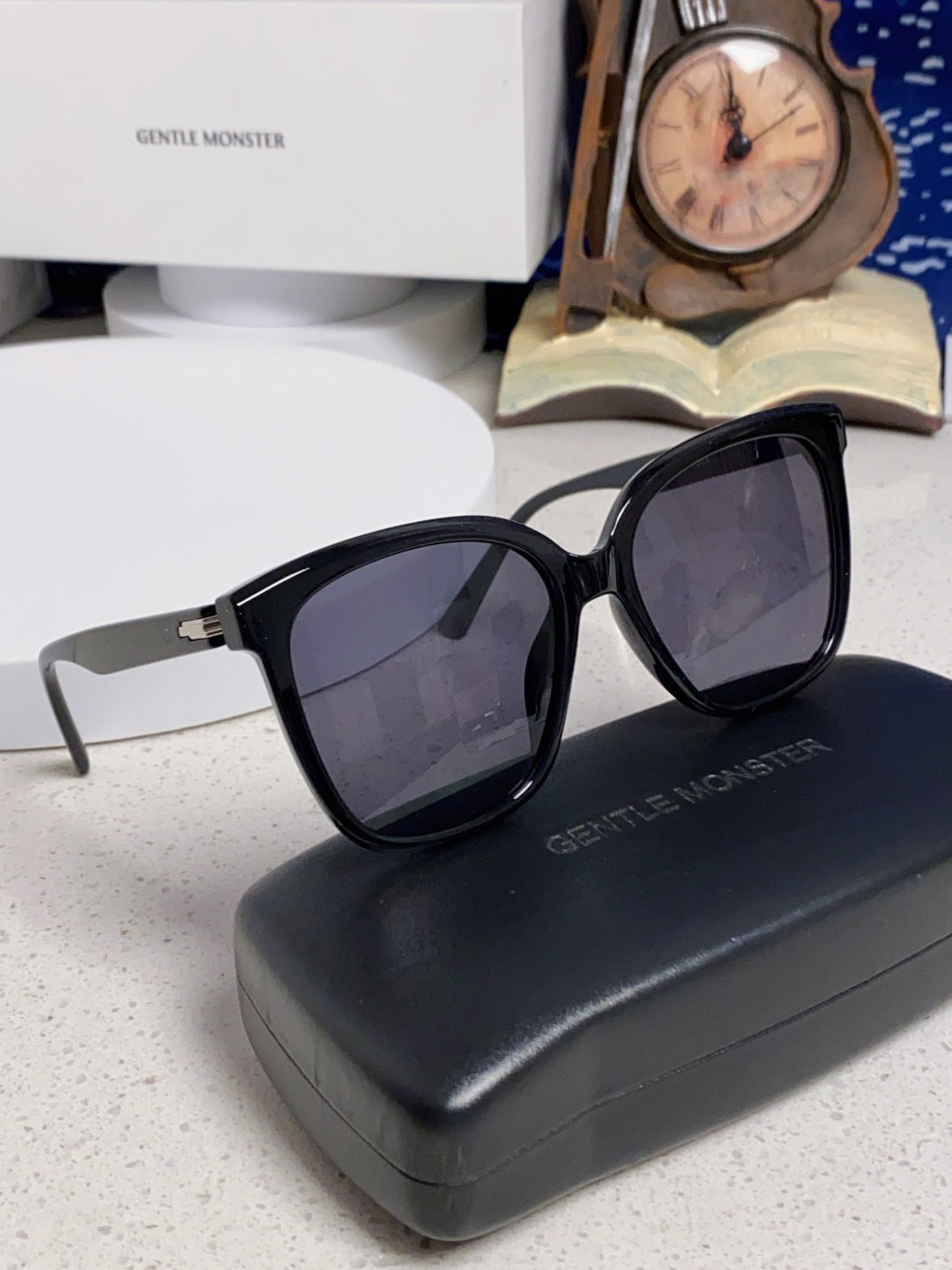 Gentle Monster LAROSA Square Black Lens Sunglasses for Men & Women - detail image 11