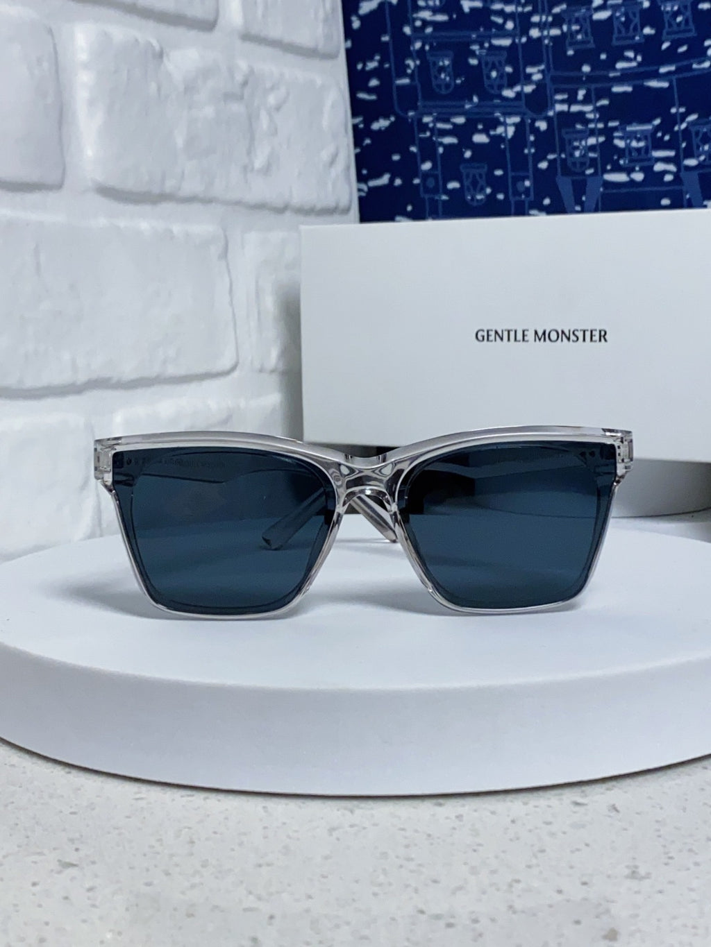 Gentle Monster GEGEN Square Blue Lens Sunglasses for Men & Women - 466380 - detail image 2