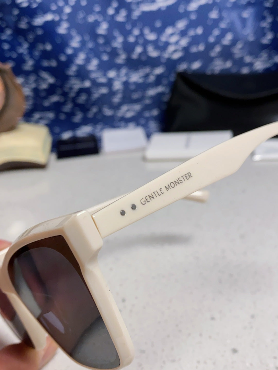 Gentle Monster GEGEN Square Blue Lens Sunglasses for Men & Women - detail image 7