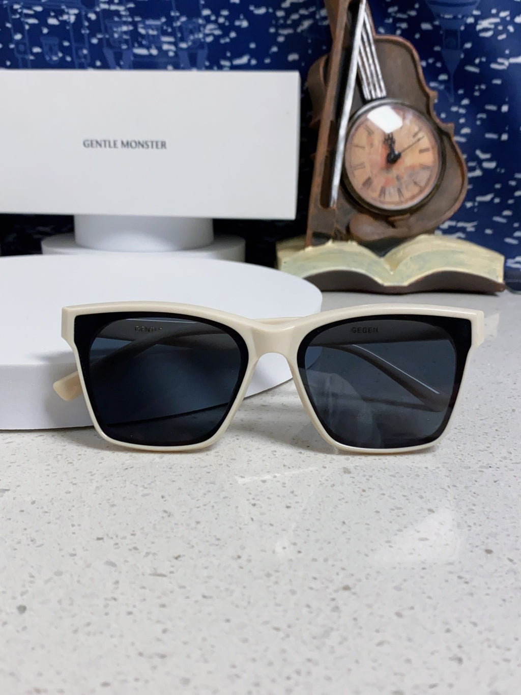 Gentle Monster GEGEN Square Blue Lens Sunglasses for Men & Women - detail image 9
