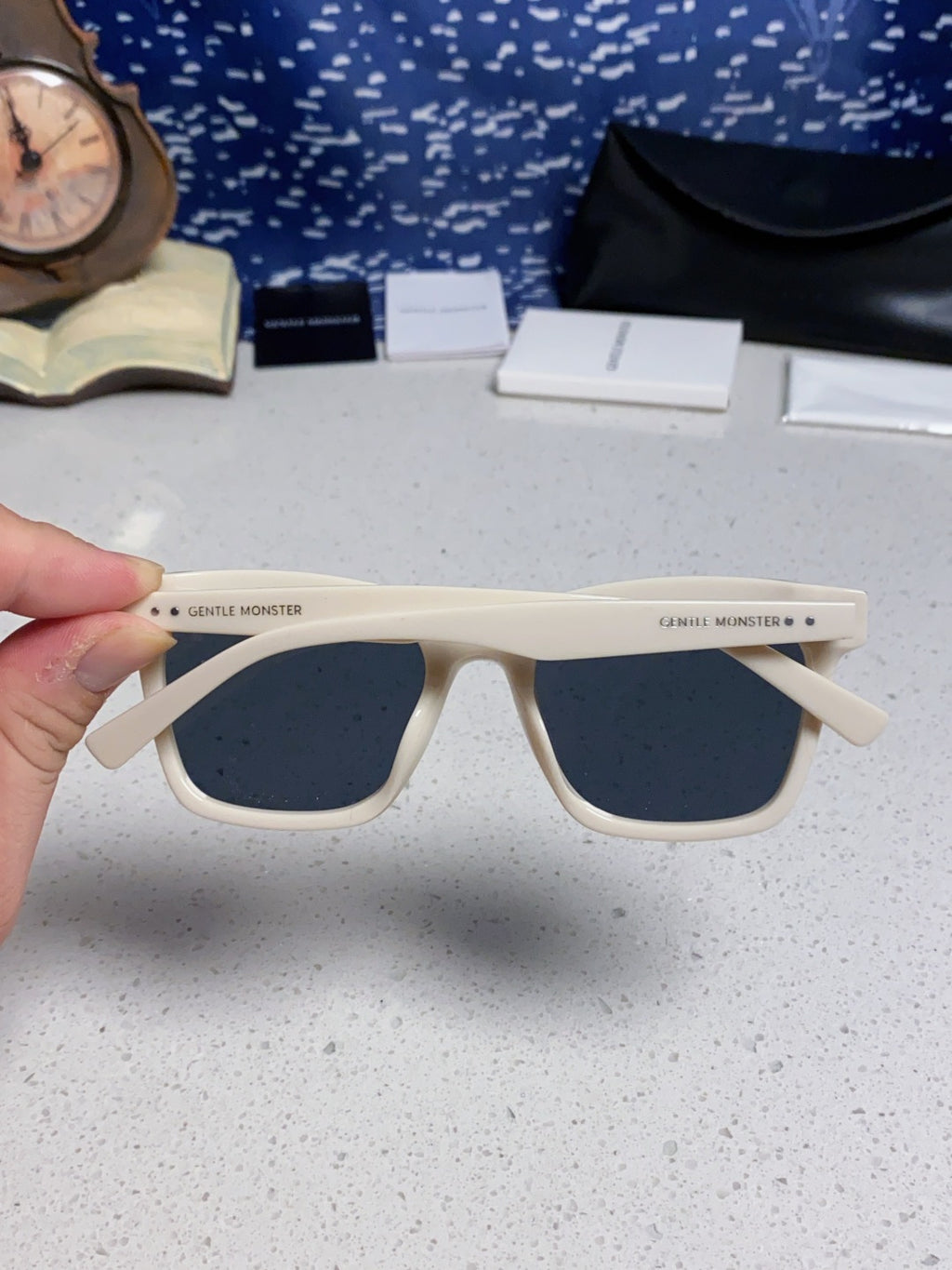 Gentle Monster GEGEN Square Blue Lens Sunglasses for Men & Women - detail image 5