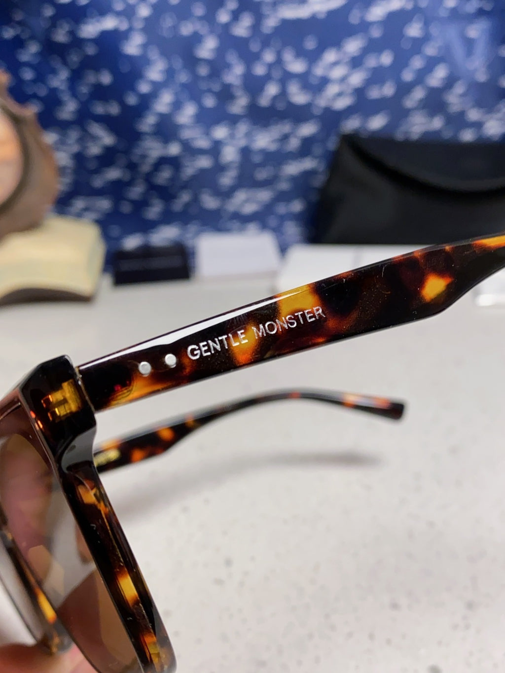 Gentle Monster GEGEN Square Black Lens Sunglasses for Men & Women - 466382 - detail image 7
