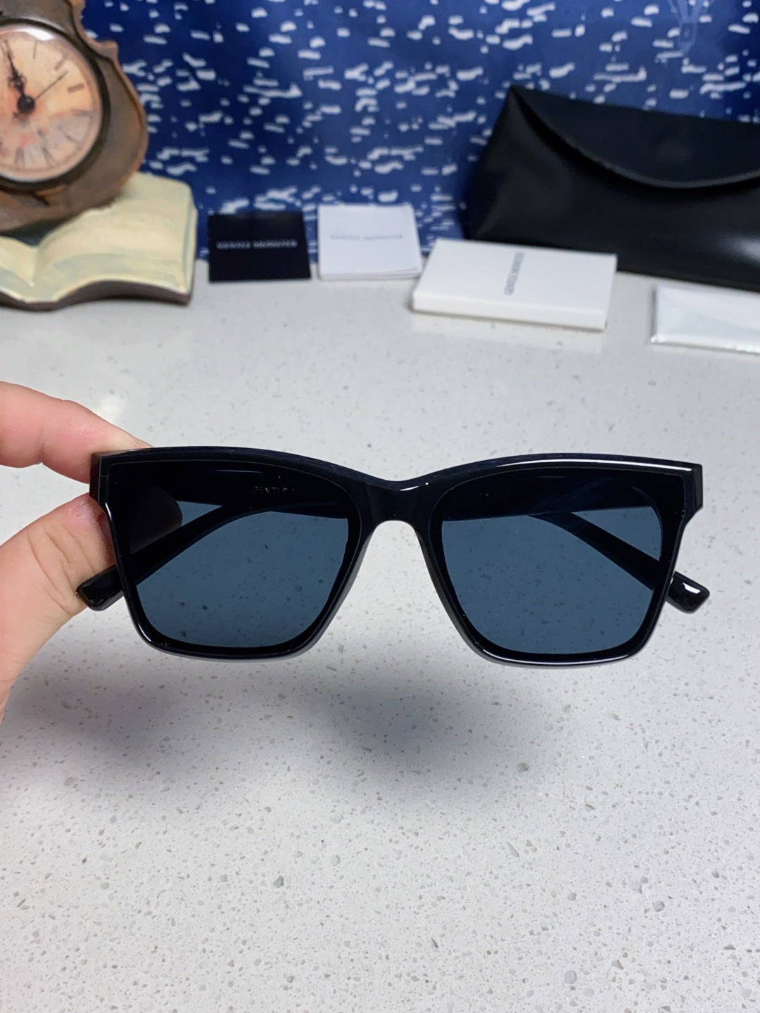 Gentle Monster GEGEN Square Black Lens Sunglasses for Men & Women - detail image 4