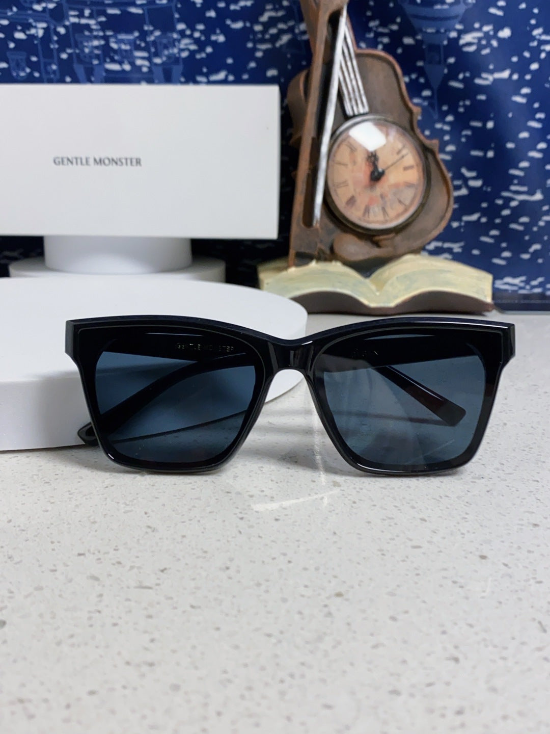 Gentle Monster GEGEN Square Black Lens Sunglasses for Men & Women - detail image 9