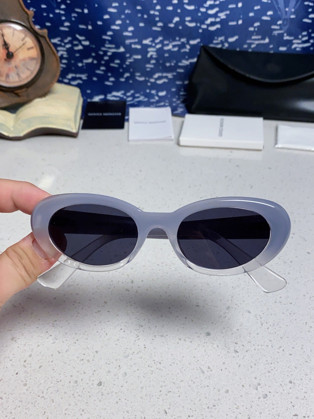 Gentle Monster Polarized Oval Silver Lens Sunglasses for Men - 466385 - detail image 4