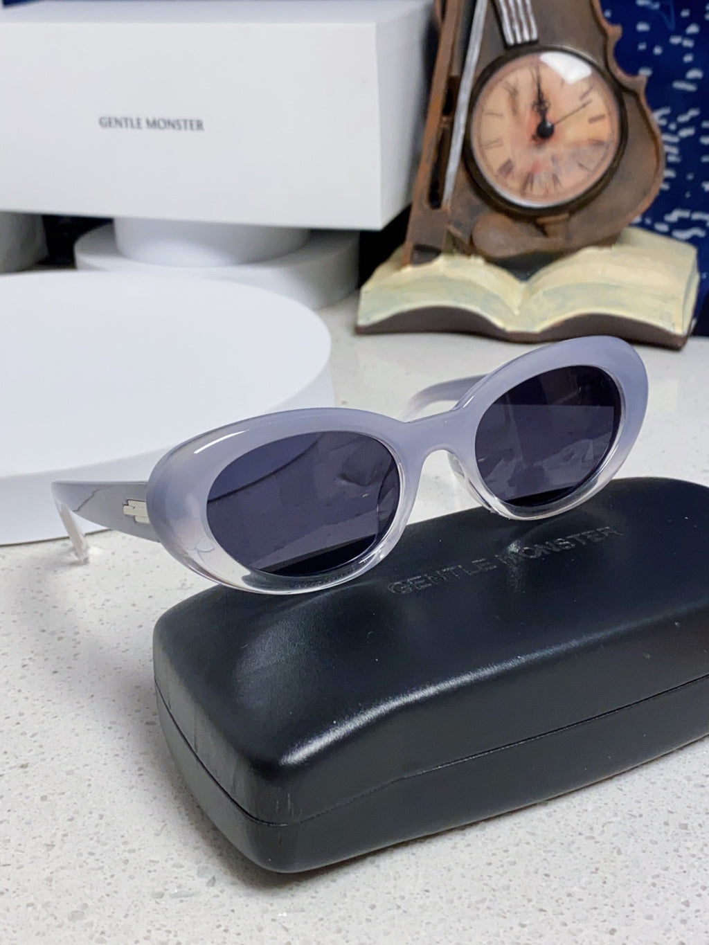 Gentle Monster Polarized Oval Silver Lens Sunglasses for Men - 466385 - detail image 9