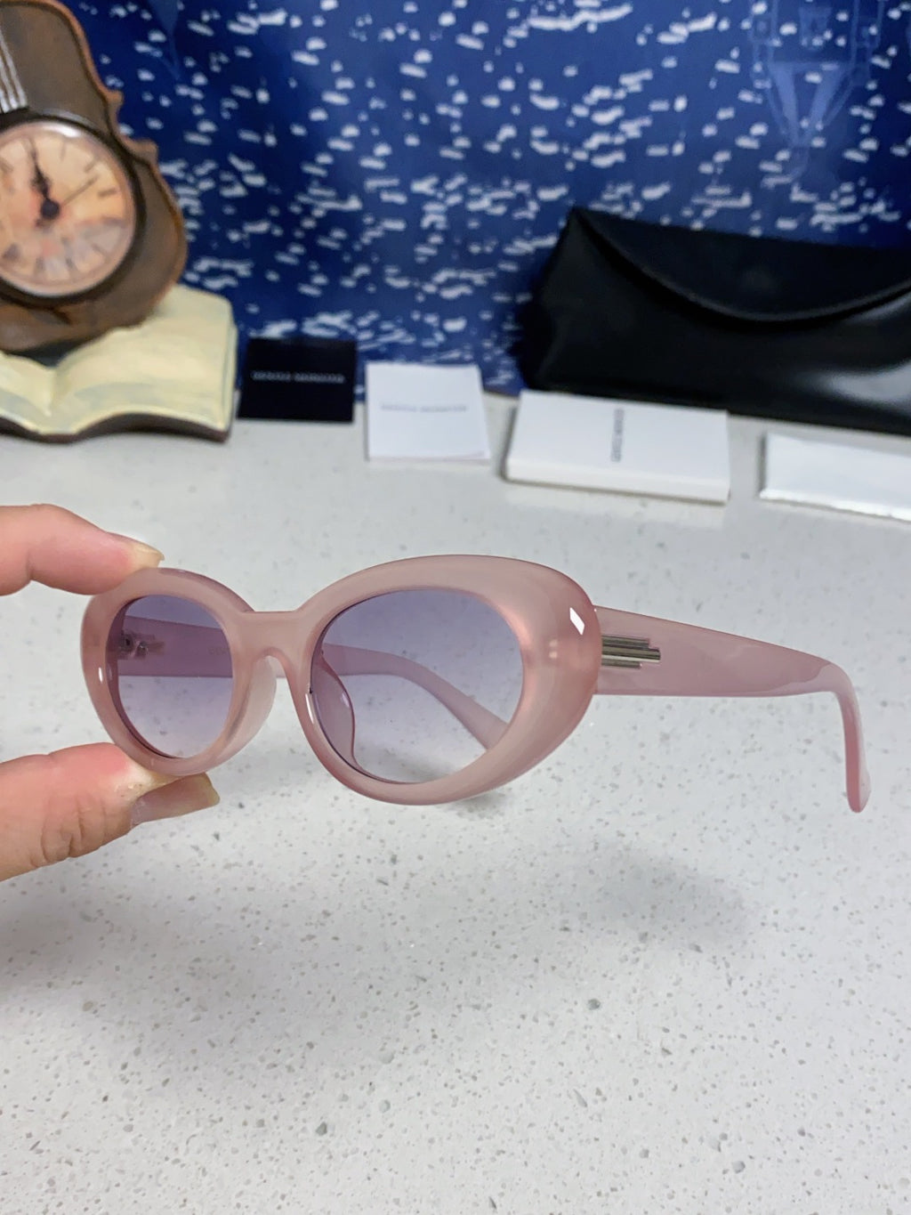 Gentle Monster Polarized Oval Silver Lens Sunglasses for Men - 466386 - detail image 6