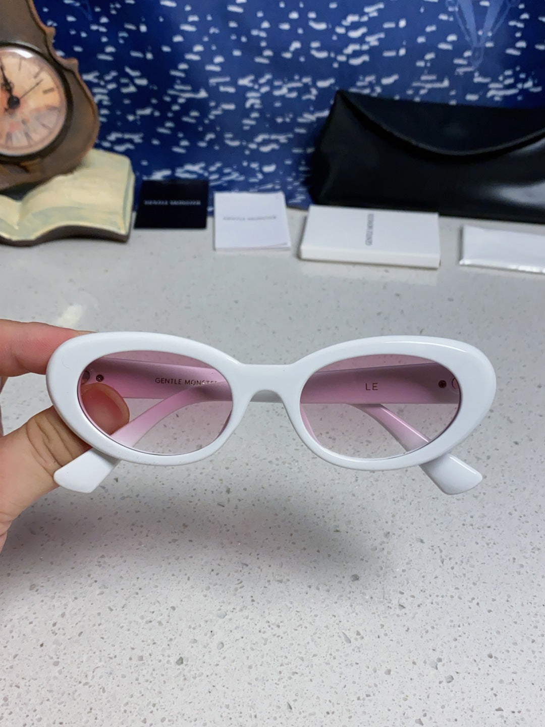Gentle Monster Polarized Oval Silver Lens Sunglasses for Men - detail image 4