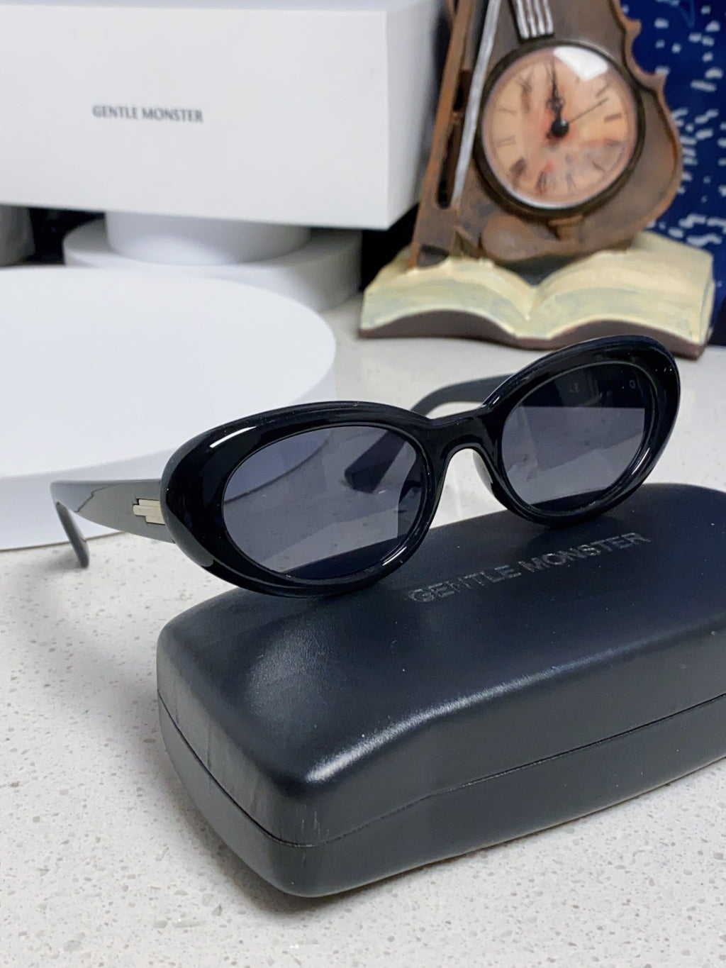Gentle Monster Polarized Oval Orange Lens Sunglasses for Men - detail image 9
