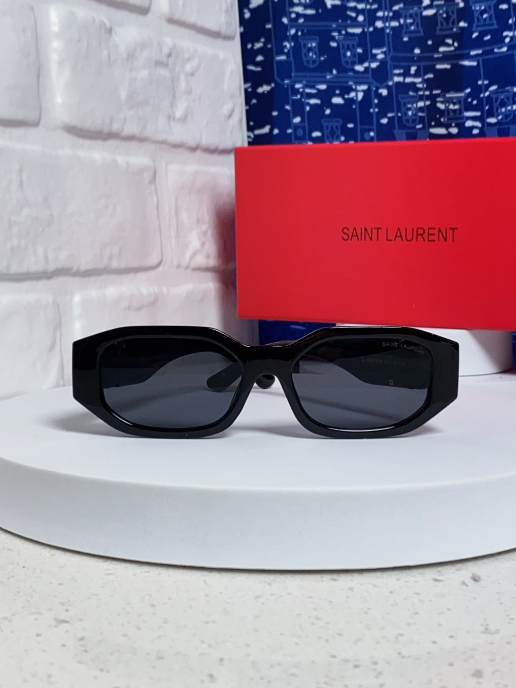 Saint Laurent Round Black Lens Sunglasses for Men & Women