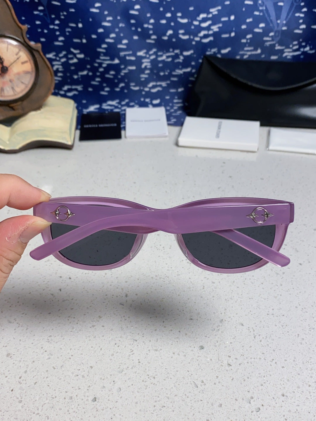 Gentle Monster MONOCHROME Round Blue Lens Sunglasses for Women - 399399 - detail image 4