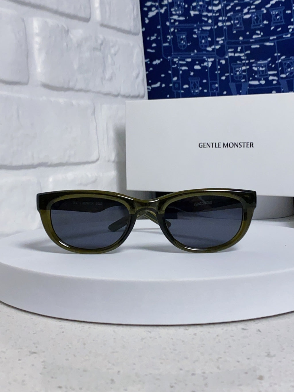 Gentle Monster MONOCHROME Round Black Lens Sunglasses for Women - 158663 - detail image 2