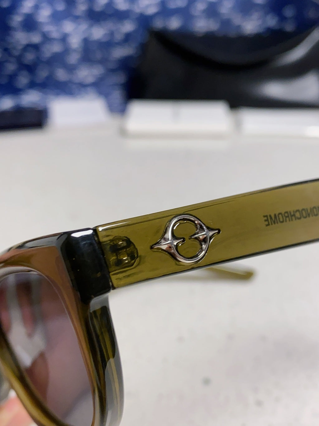 Gentle Monster MONOCHROME Round Black Lens Sunglasses for Women - detail image 7