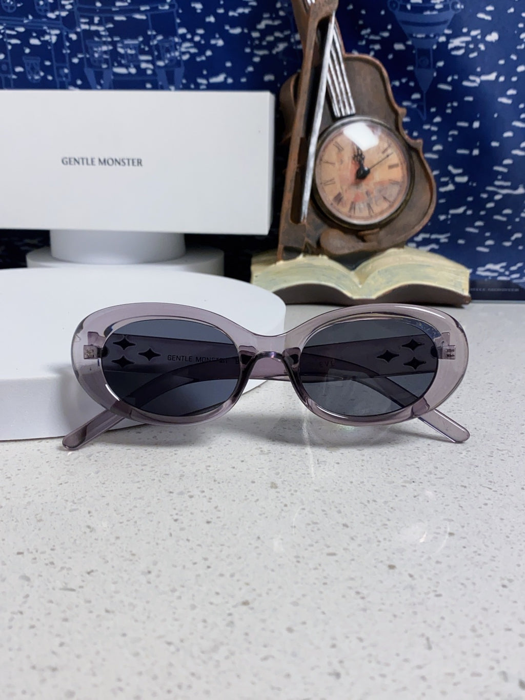 Gentle Monster EVE Polarized Cat-Eye Silver Lens Sunglasses for Men & Women - detail image 9