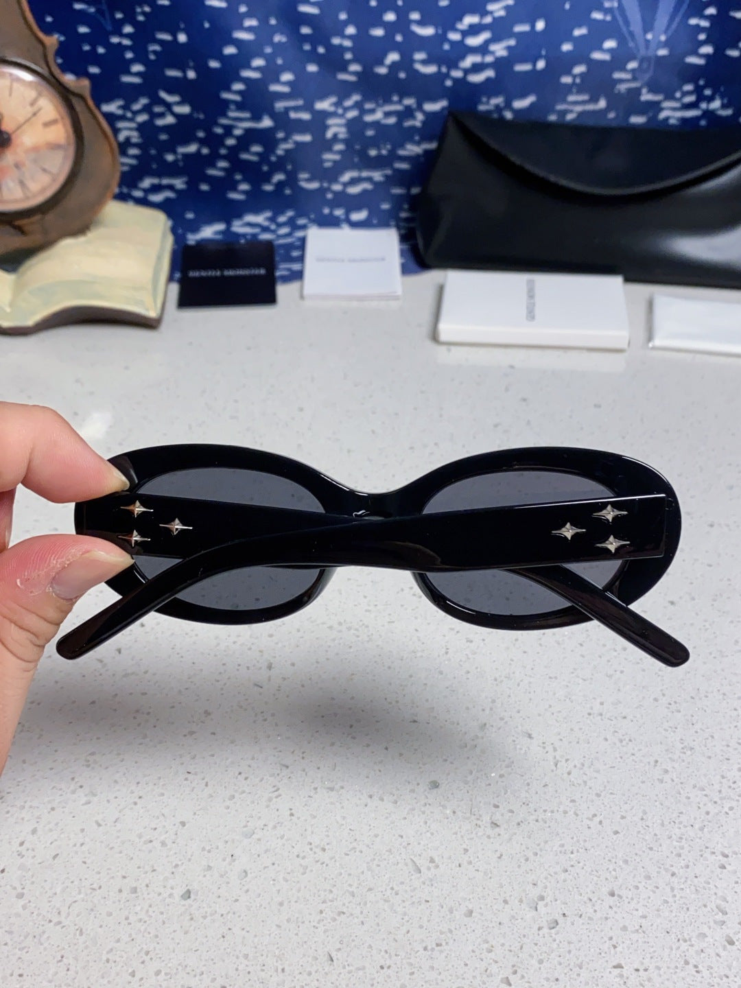 Gentle Monster EVE Polarized Cat-Eye Blue Lens Sunglasses for Men & Women - detail image 5