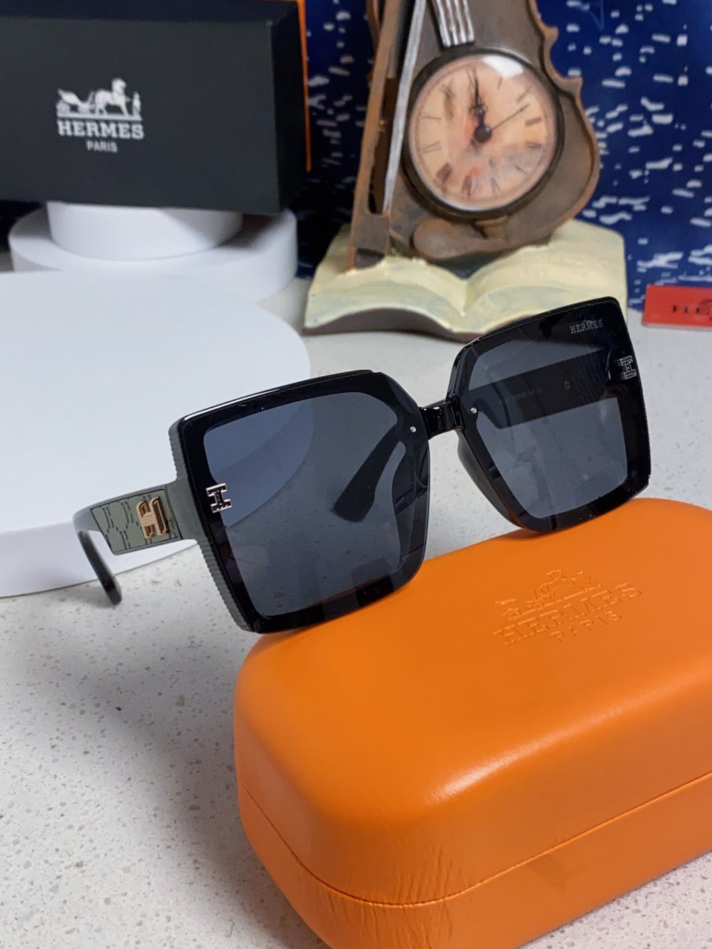 Hermès Square Silver Lens Sunglasses for Women - 399446 - detail image 10