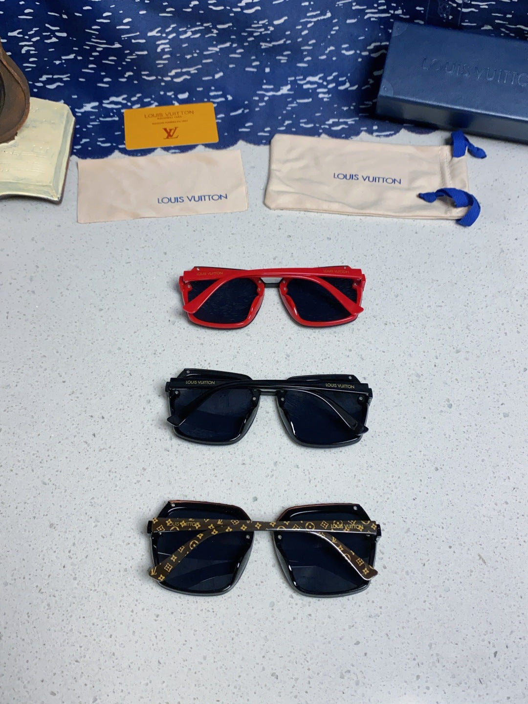 Louis Vuitton Polarized Square Blue Lens Sunglasses for Women - 431110 - detail image 11