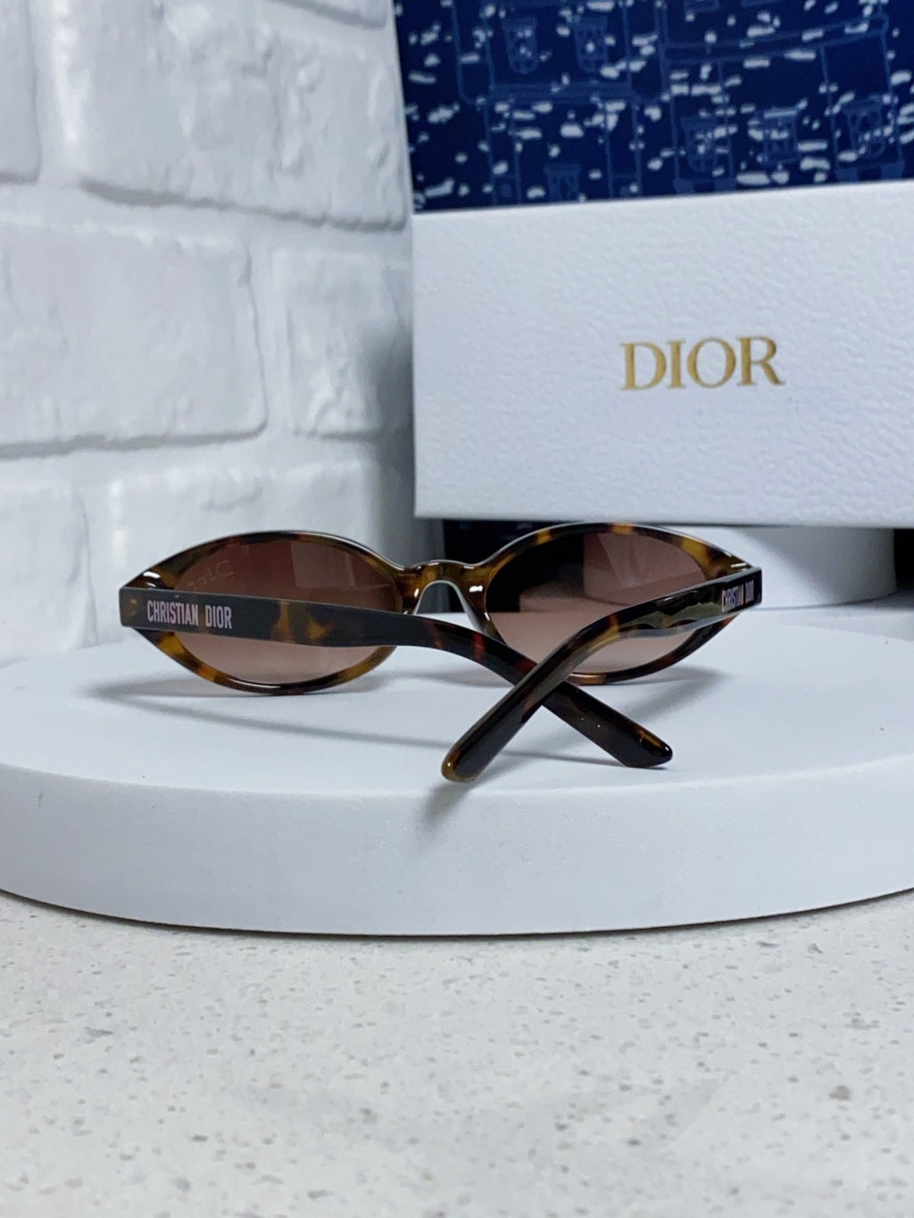 Dior Cat-Eye Red Lens Sunglasses for Women - 415544 - detail image 3
