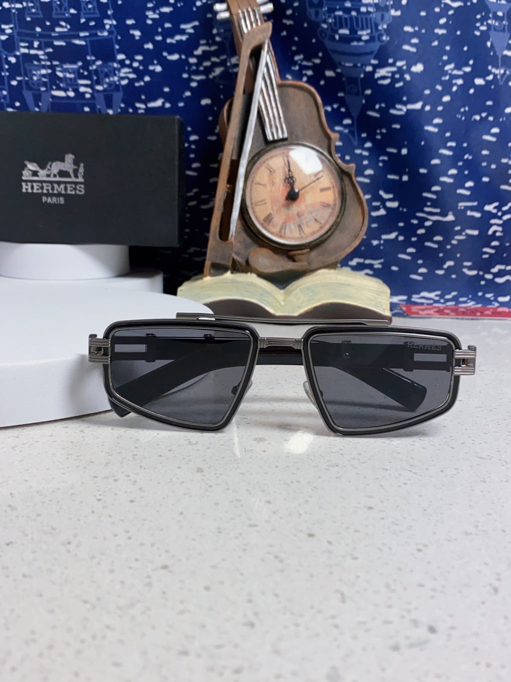 Hermès Fashion Gray Lens Sunglasses for Men & Women - detail image 9