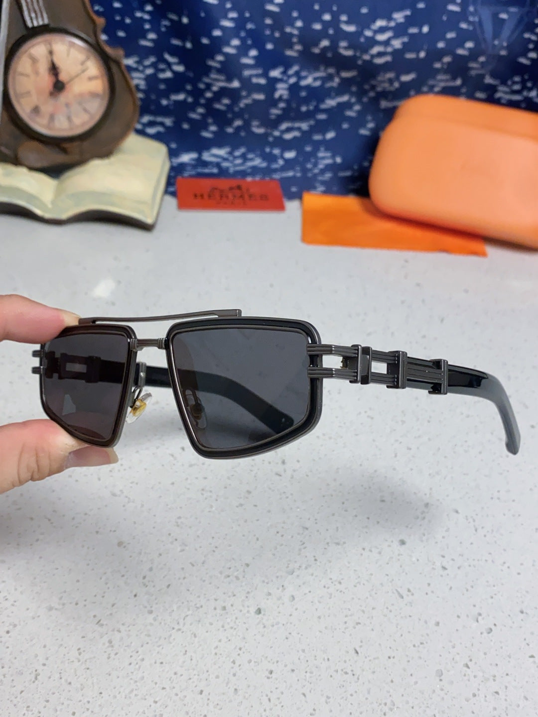 Hermès Fashion Gray Lens Sunglasses for Men & Women - 158697 - detail image 6